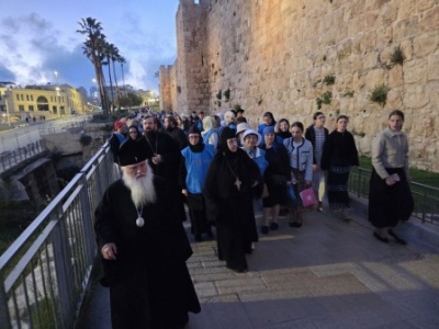 ��������� �������� ������ ����� � ����� � ������� ����������� �����